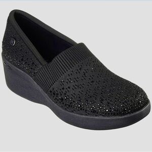 Skechers  Martha Stewart Pier-Lite My Reflection Rhinestone Wedge Slip-On – 7 M